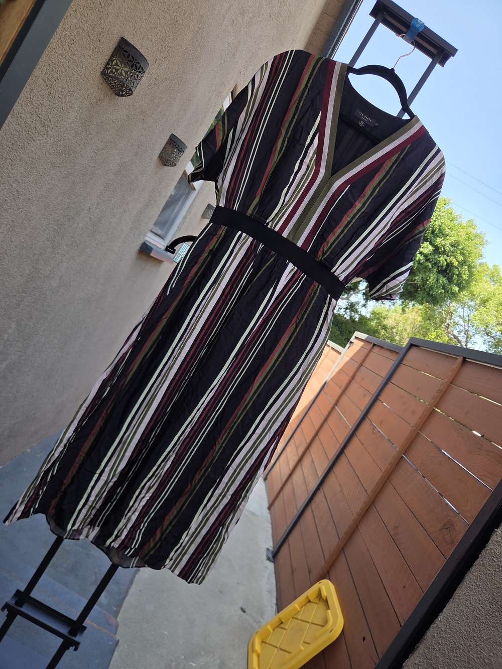 Ted Baker Safiiya Short Sleeve Striped Midi Dress (Size 2) - Picture 3 of 4